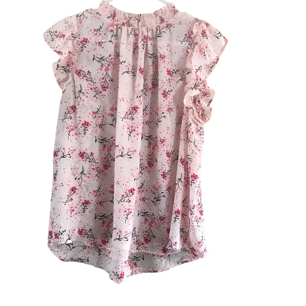 LOFT Size L Pink Floral Ruffle Sleeve Blouse